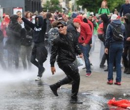 Des mineurs impliqués dans les émeutes du 15 novembre : quelle justice pour eux ?