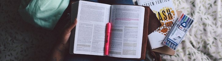 Quelle autonomie hors de sa famille pour un jeune étudiant majeur ?