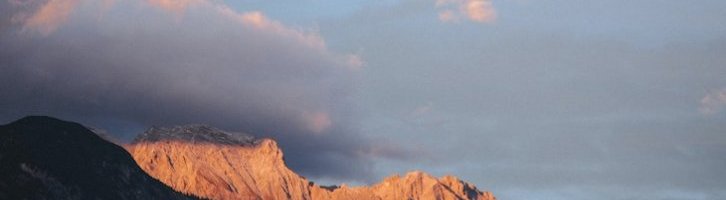 Jetons vite 2020 derrière nous et accueillons 2021 !